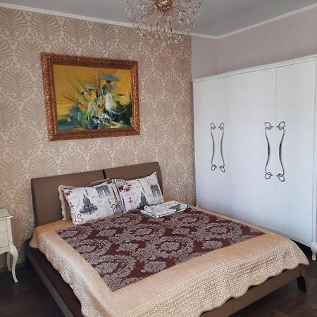 Home Odessa Room photo